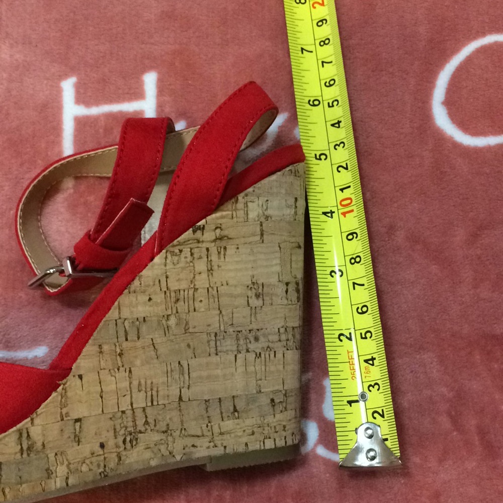 Express Red Platform - Picture 5 of 5